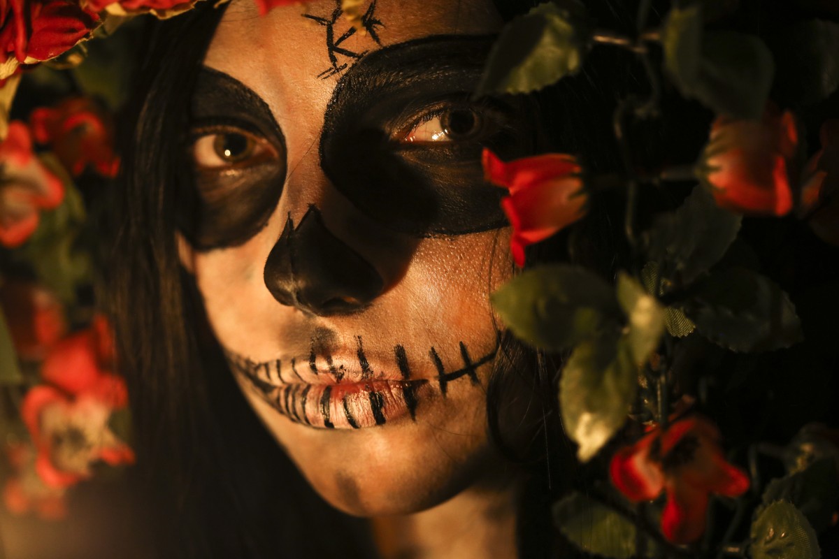 day-of-the-dead-skull-painted-woman.jpg